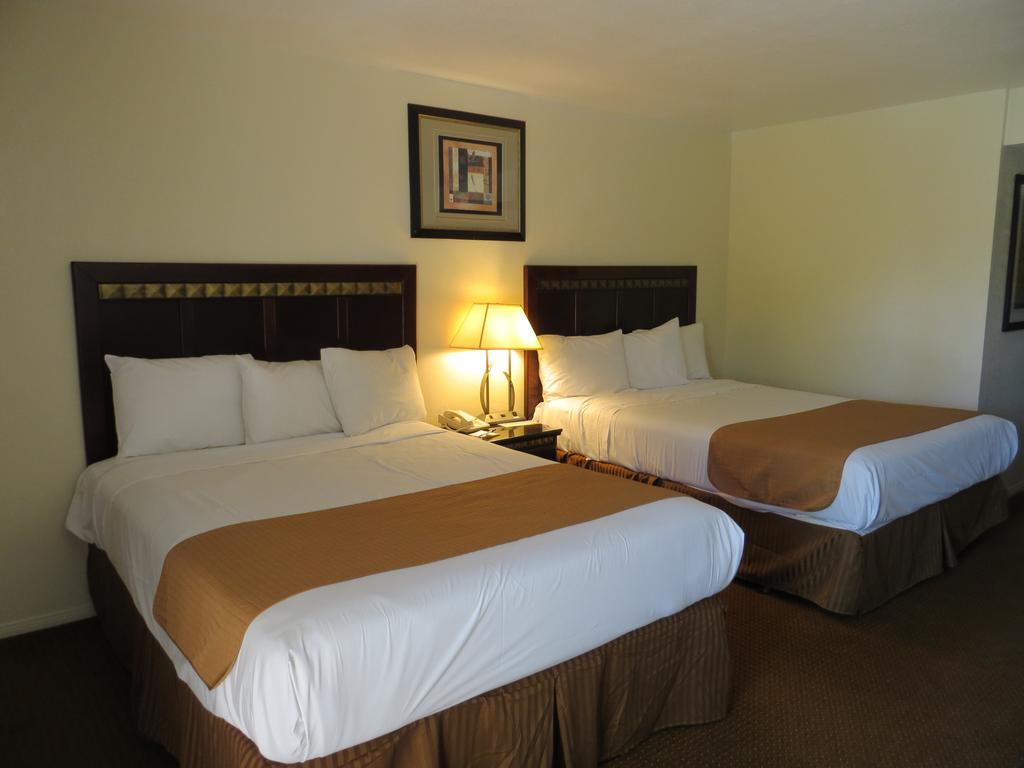 Best Western Plus Las Brisas Hotel