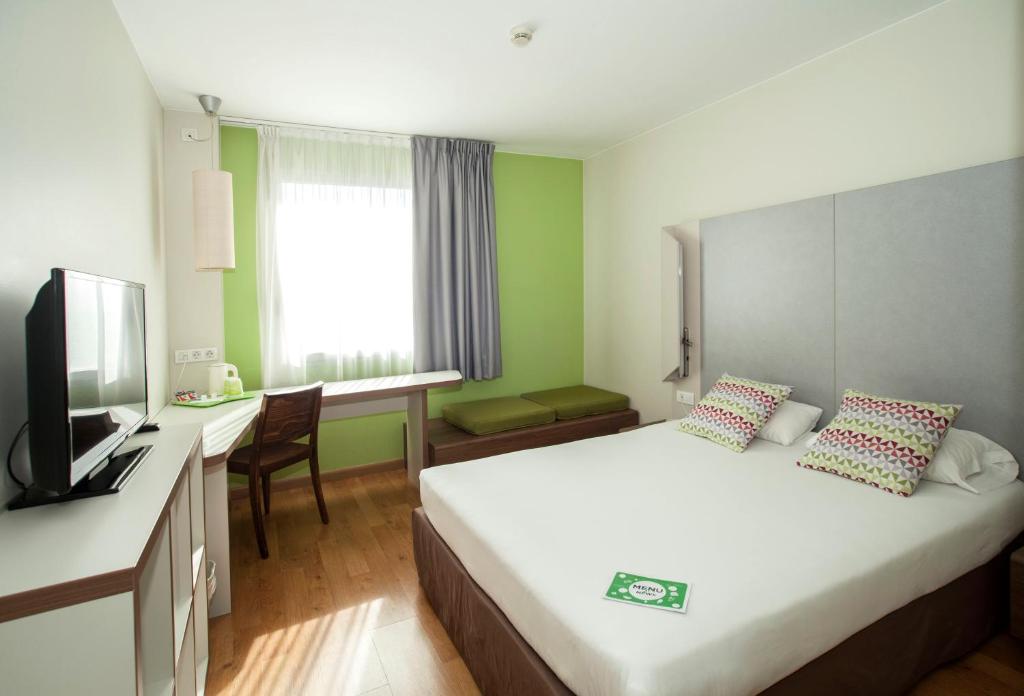 Travelodge BCN Cornella Fira