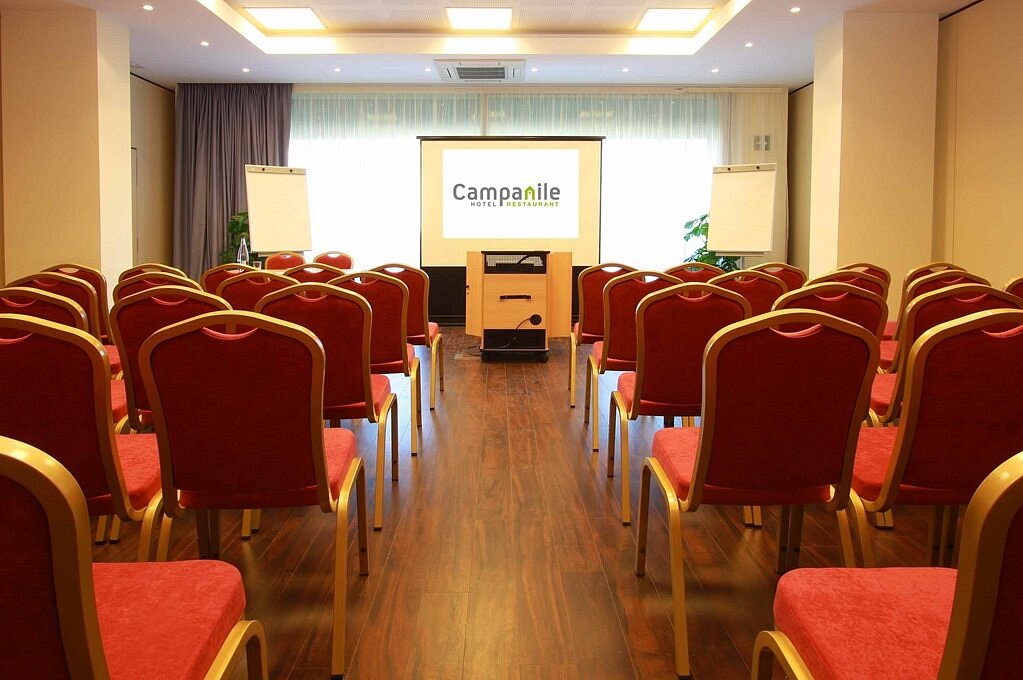 Travelodge BCN Cornella Fira