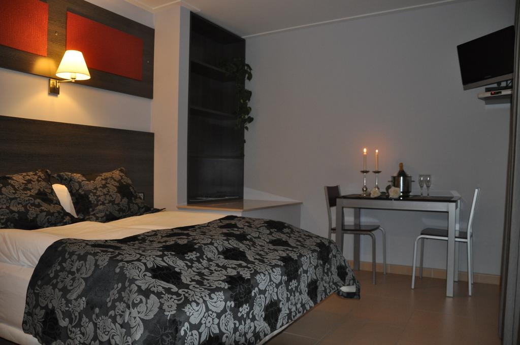 Casablanca Suites