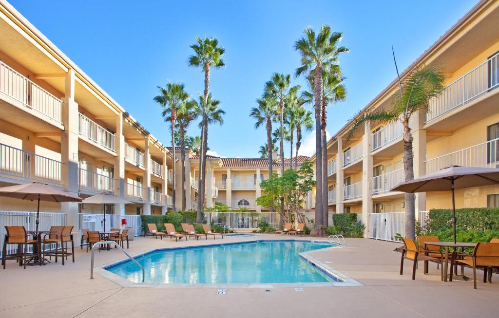 Radisson Hotel San Diego-Rancho Bernardo