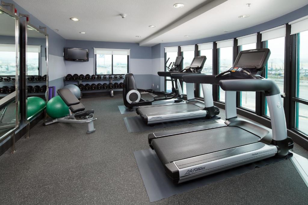 Four Points by Sheraton Hotel & Suites San Francisco Airport