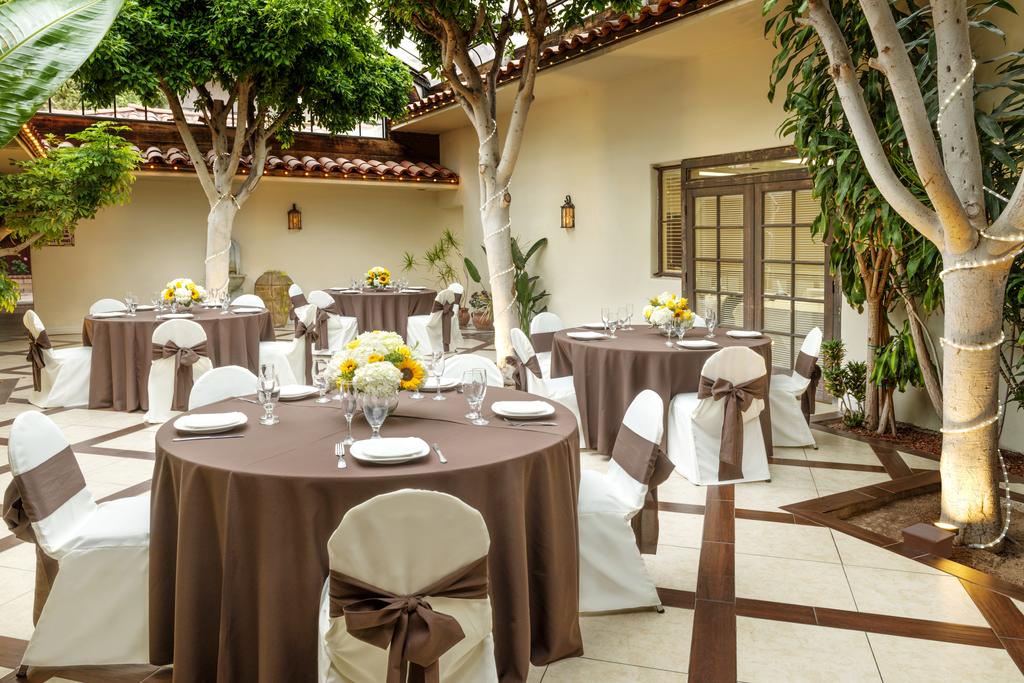 Clocktower Inn Ventura