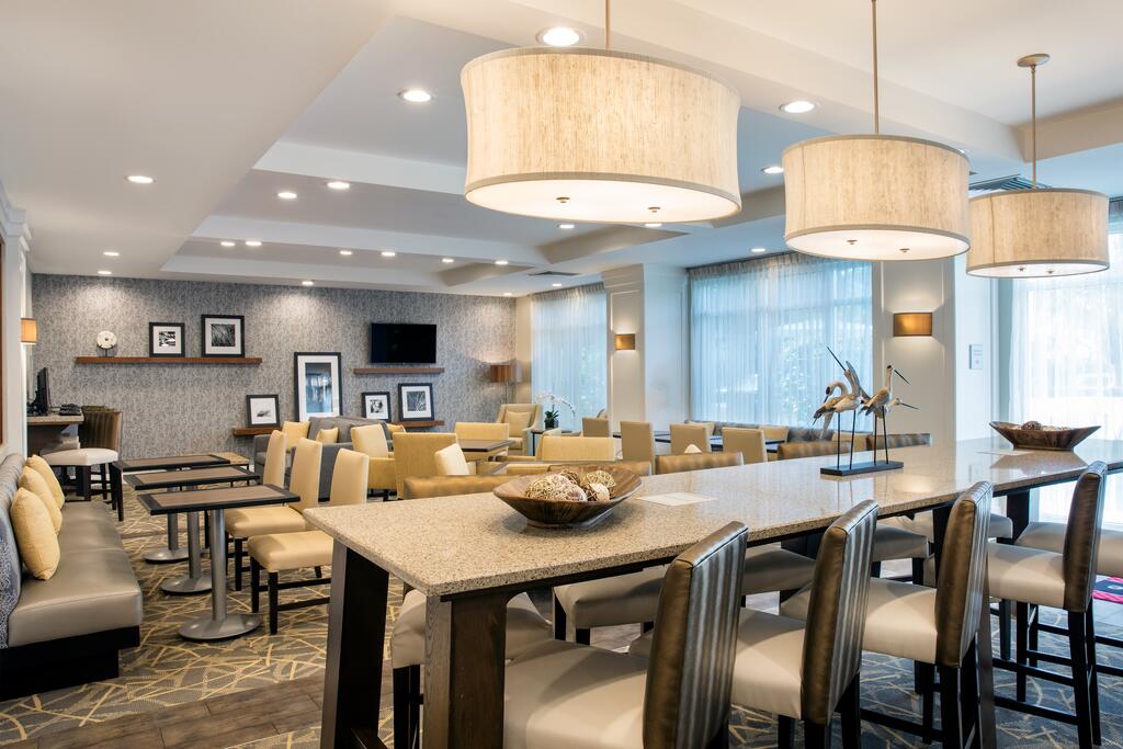 Hampton Inn by Hilton Hallandale Beach Aventura