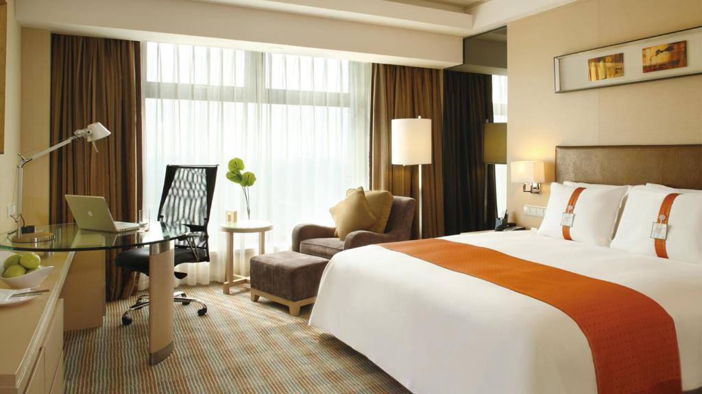 Holiday Inn Qingdao Parkview