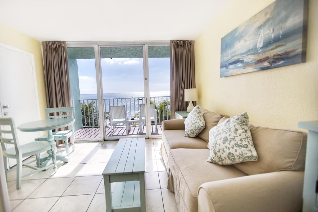 Lani Kai Beachfront Resort