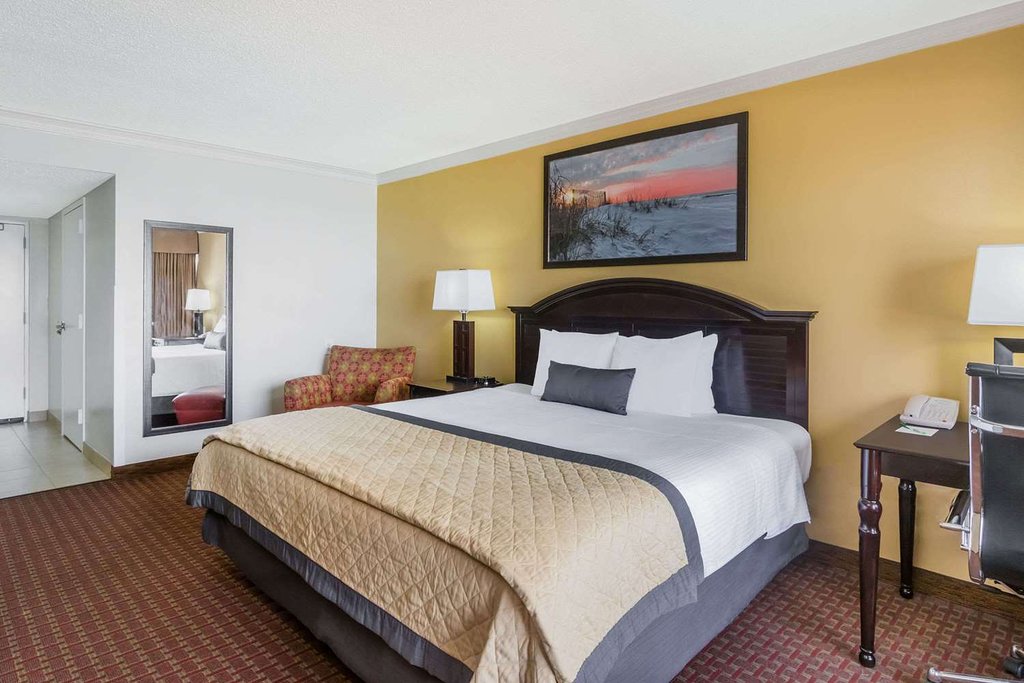 Wyndham Garden Fort Walton Beach Destin
