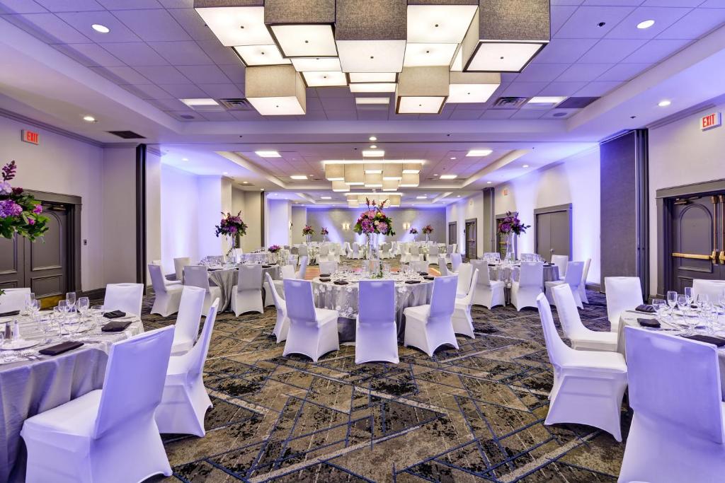 Embassy Suites by Hilton Miami International Airport