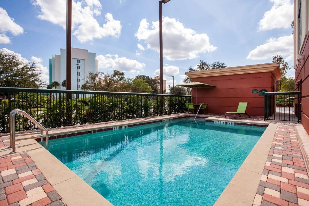 Wingate by Wyndham - Orlando International Airport