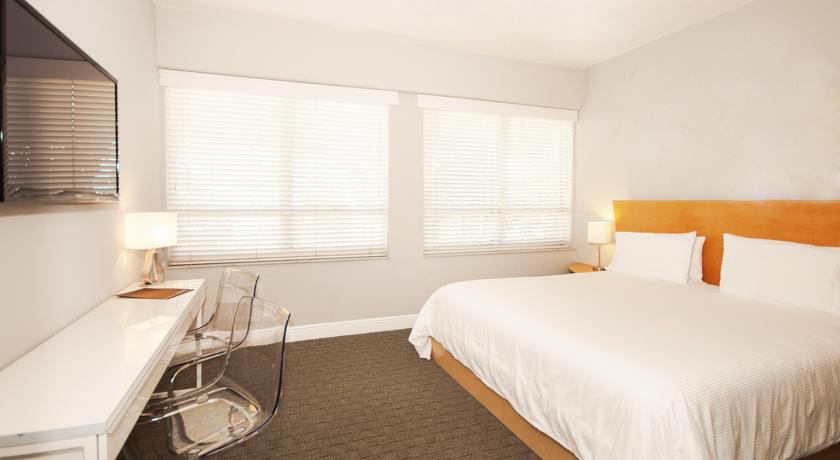 Crest Hotel Suites