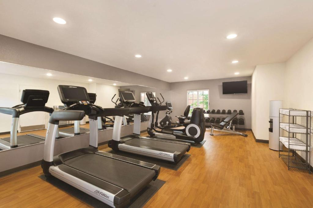 HYATT house Miami Airport