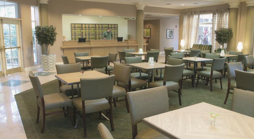 La Quinta Inn & Suites by Wyndham Orlando UCF