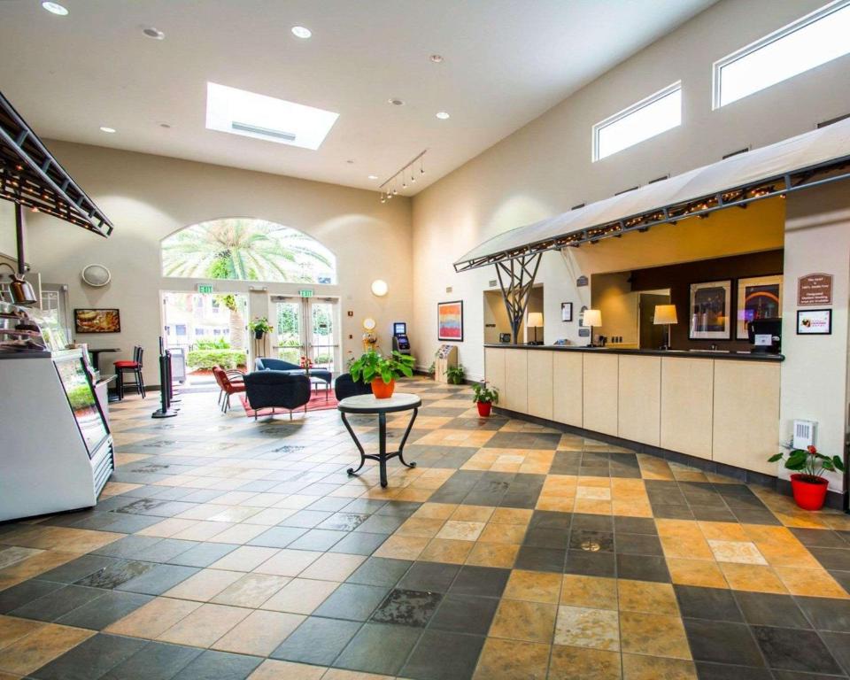 Clarion Suites Kissimmee-Orlando Maingate