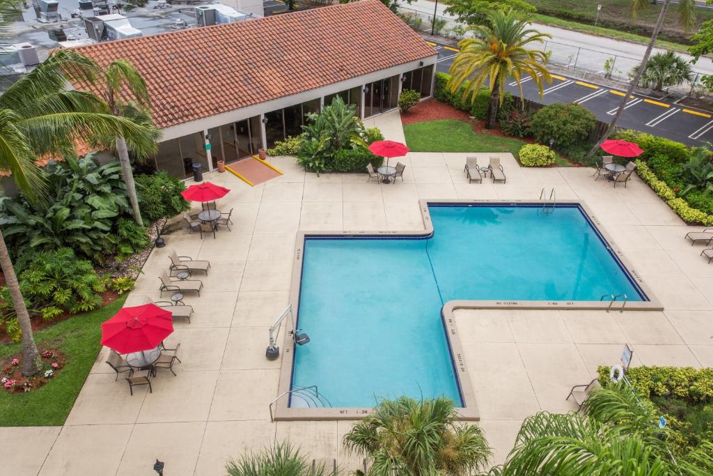 Ramada by Wyndham West Palm Beach Airport