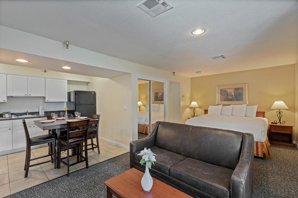 Chase Suite Hotel Tampa