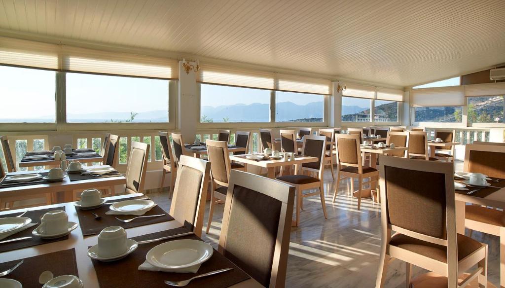 Elounda Ilion Hotel Bungalows