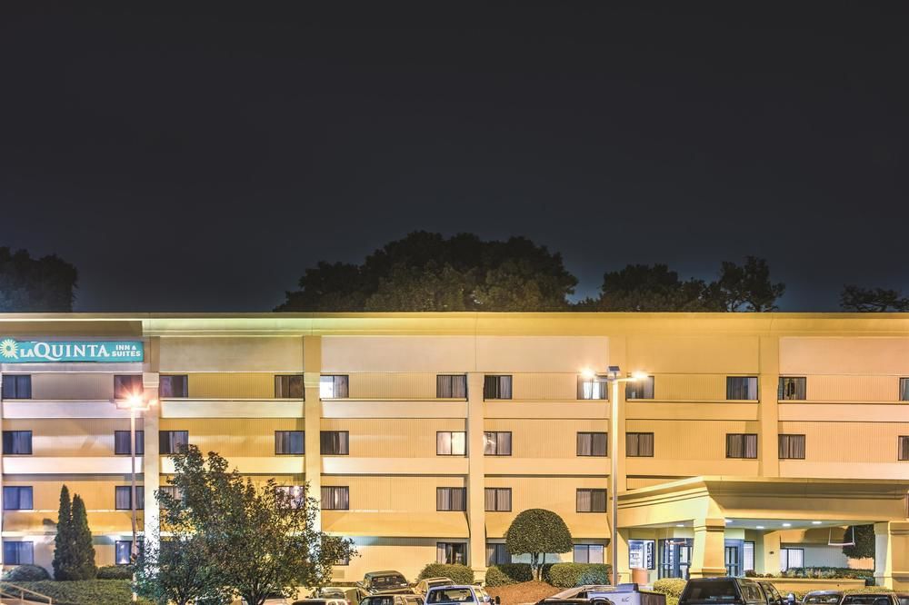 La Quinta Inn & Suites by Wyndham Atlanta Roswell
