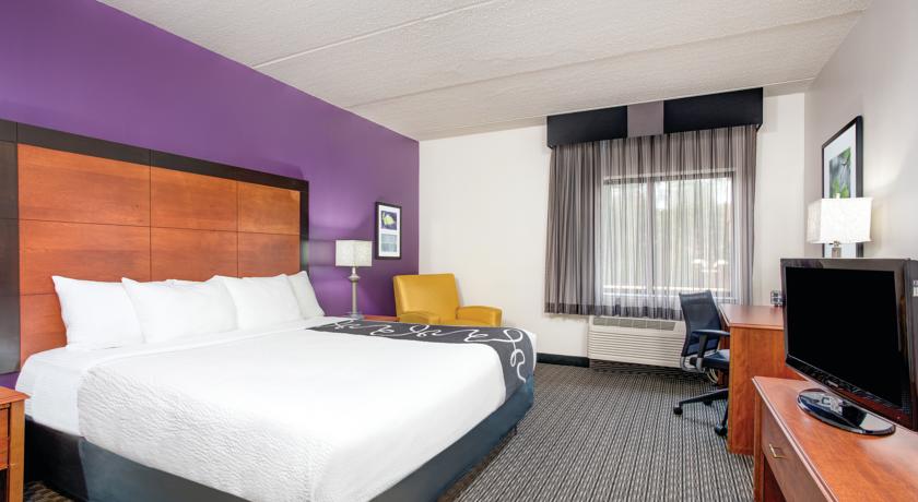 La Quinta Inn & Suites by Wyndham Atlanta Roswell