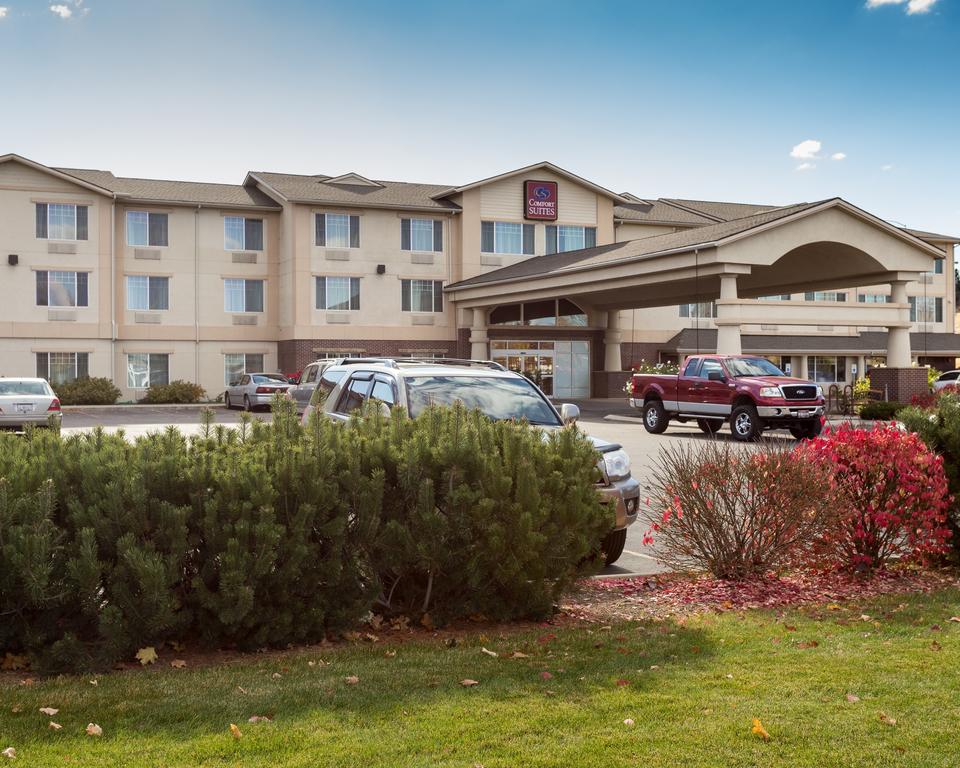 Comfort Suites Airport