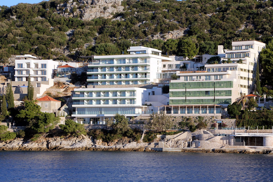 Hotel More