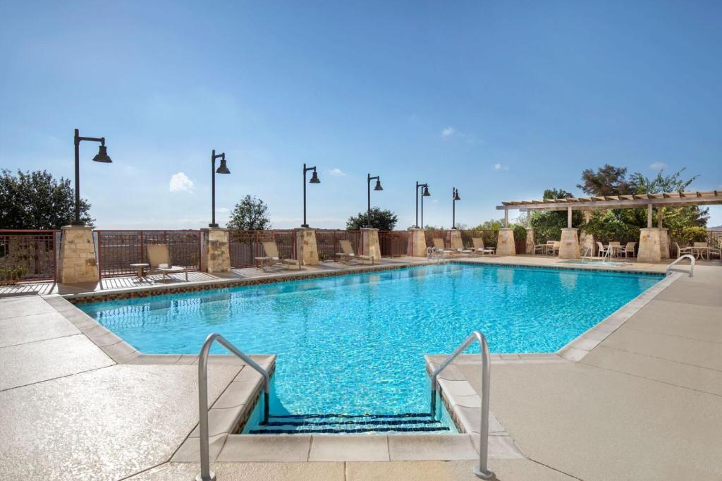 Embassy Suites San Marcos - Hotel, Spa & Conference Center