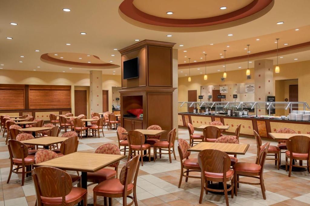 Embassy Suites San Marcos - Hotel, Spa & Conference Center