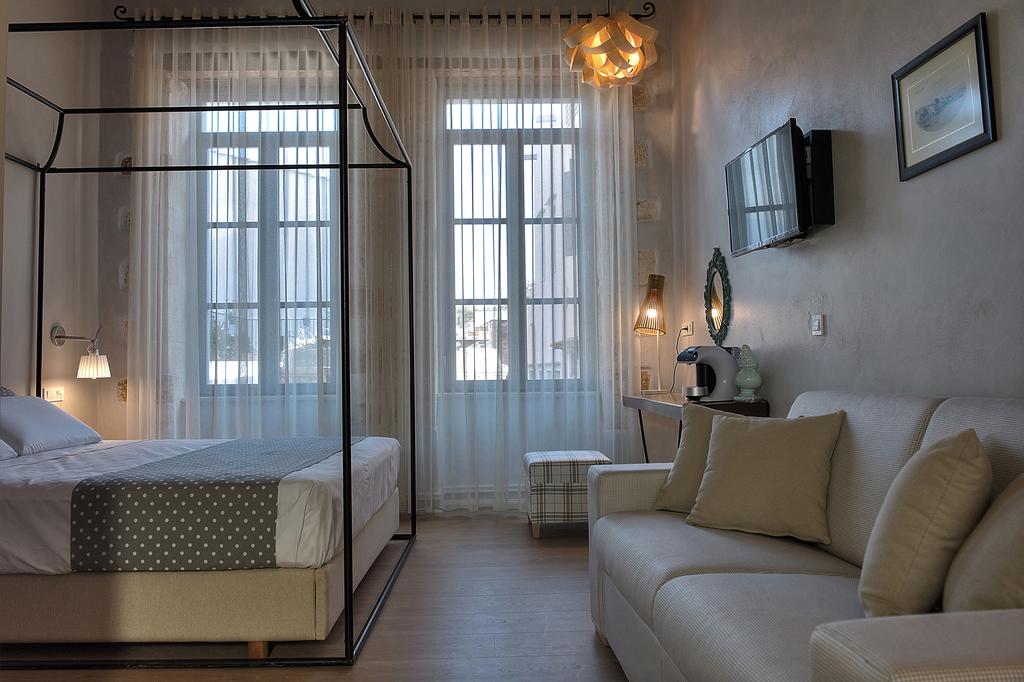 Elia Zampeliou Hotel-Adults Only