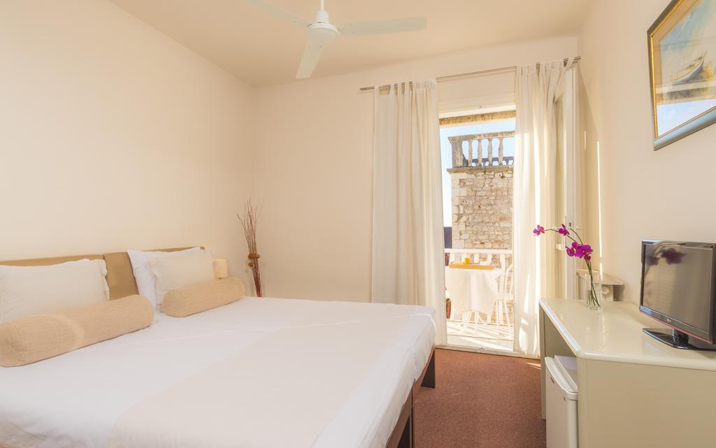 Palace Elisabeth Hvar Heritage Hotel