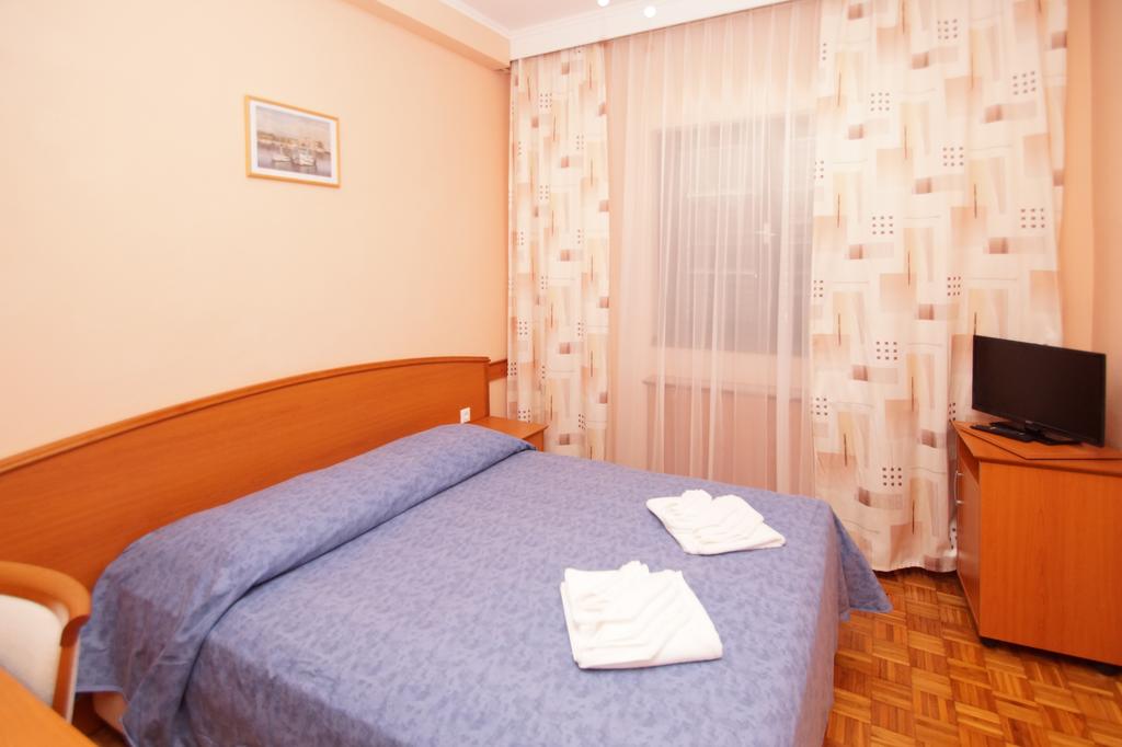 Hotel Adria (Vela Luka)