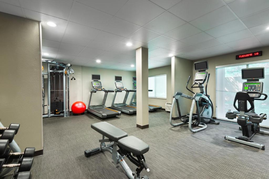Courtyard by Marriott Lafayette Airport