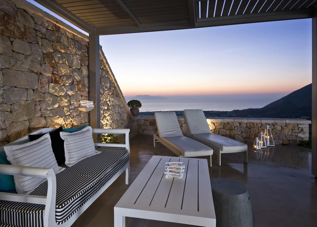 Eolia Luxury Villas