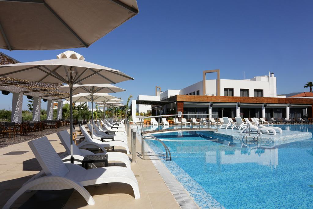 Elite city resort & villas