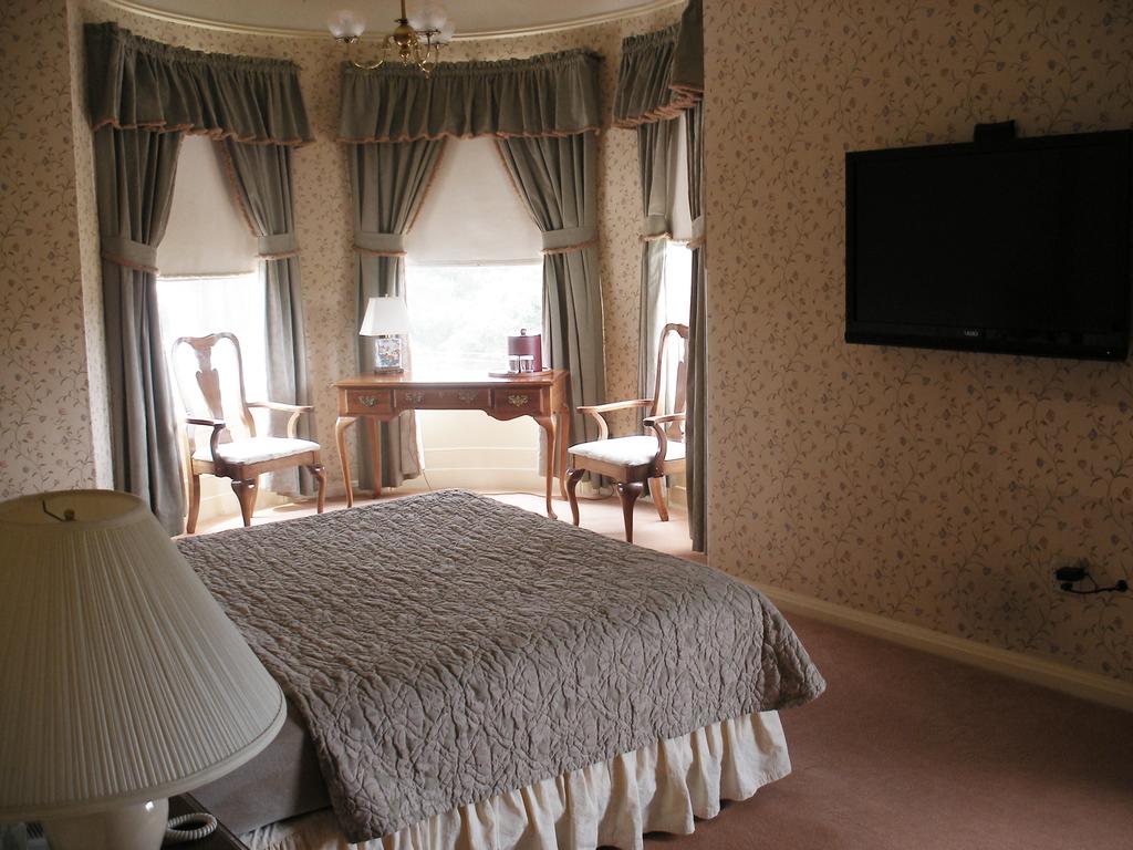 Stanyan Park Hotel