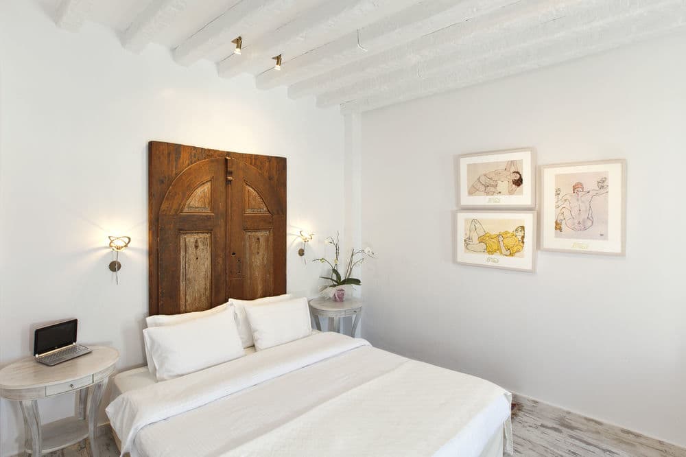 F Charm Hotel