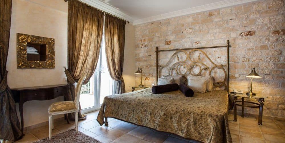 Achtis Boutique Hotel