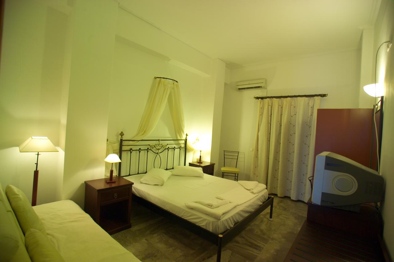 Mary Studios & Apartments