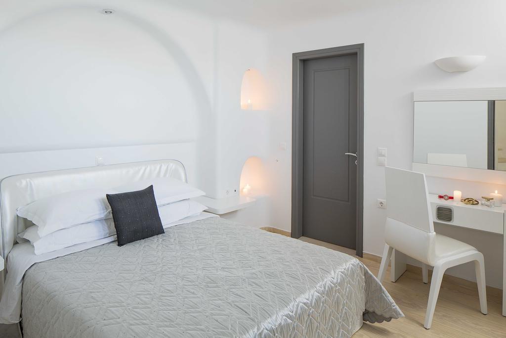 Santorini Princess Presidential Suites