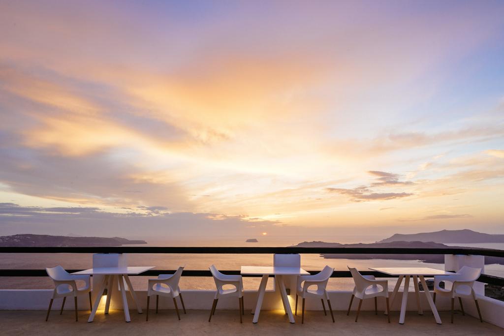 Azzurro Suites