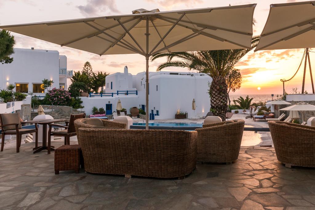 Poseidon Hotel & Suites
