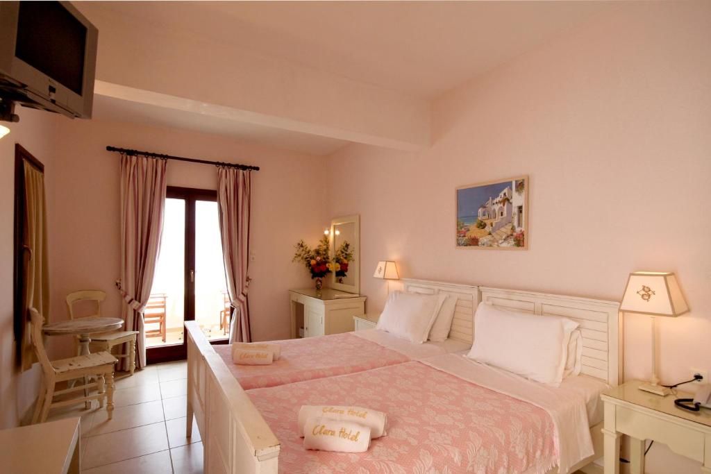 Clara Hotel