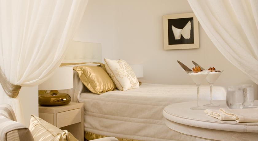 Gold Suites