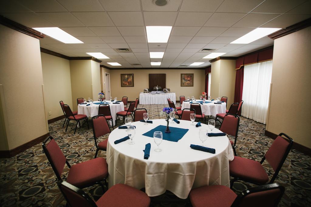 Grand Plaza Hotel Branson