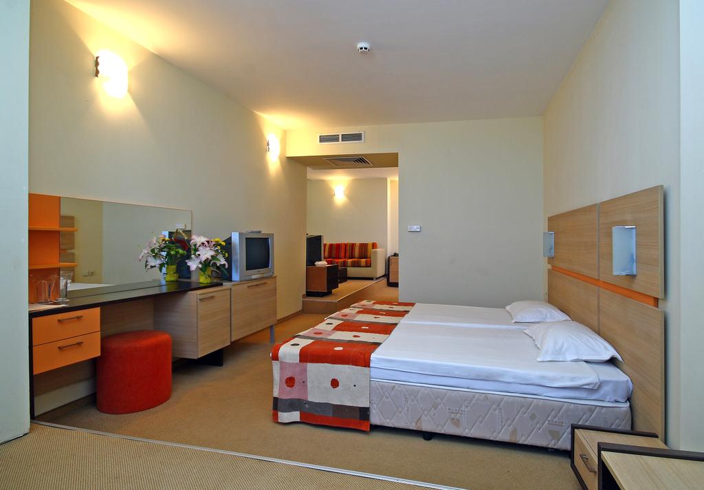 Meridian Smartline Hotel