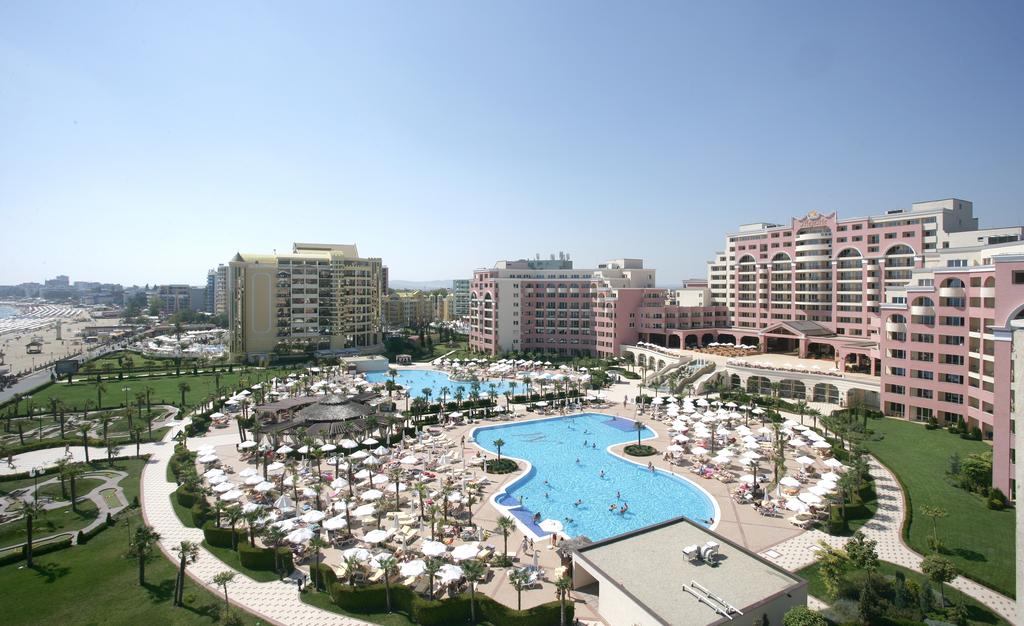 DIT Majestic Beach Resort