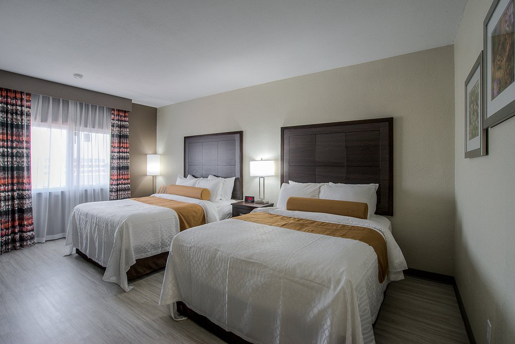 SureStay Plus Hotel by Best Western Kansas City Airport