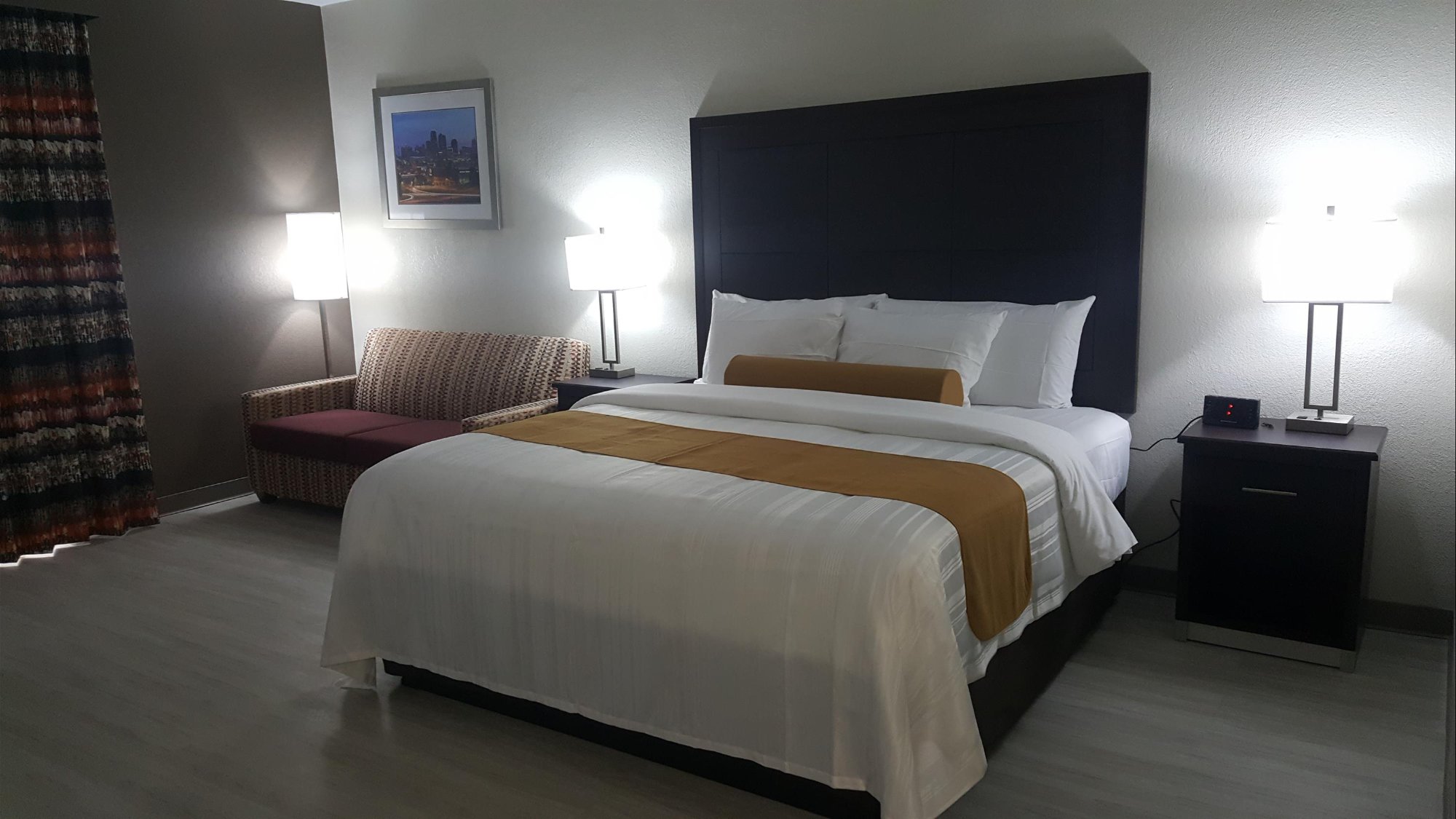 SureStay Plus Hotel by Best Western Kansas City Airport