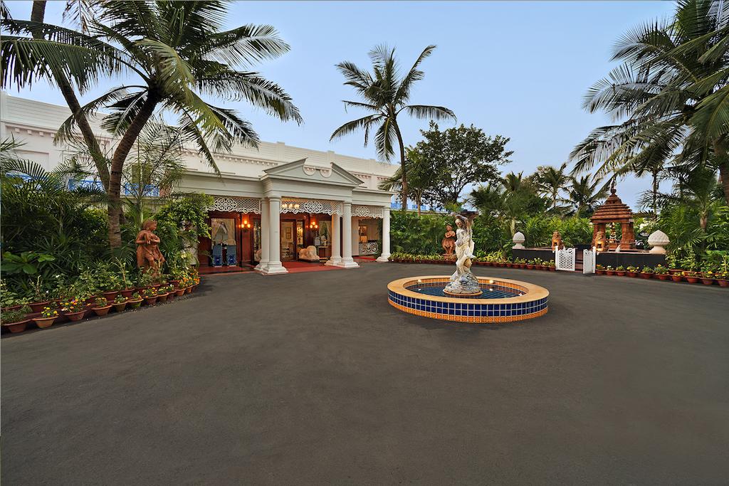 Mayfair Palm Beach Resort