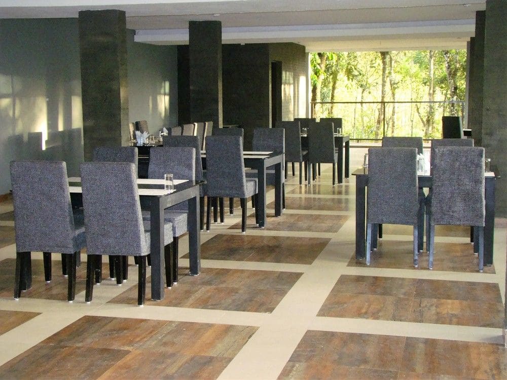 The Mountain Courtyard Thekkady