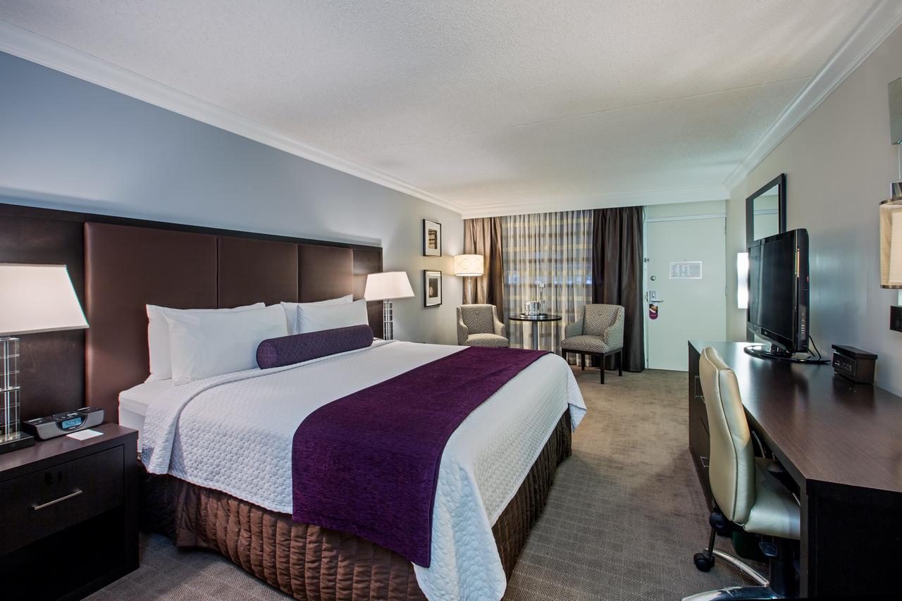 Crowne Plaza Suffern - Mahwah