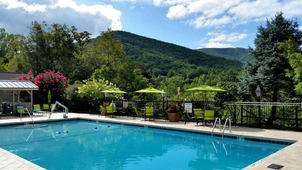 Holiday Inn Asheville-Biltmore East
